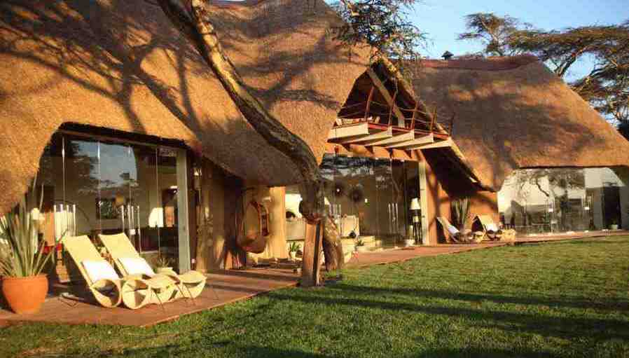 luxury-holiday-african-paradise-safaris